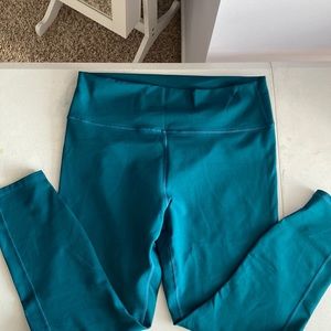 Powerhold leggings by Fabletics